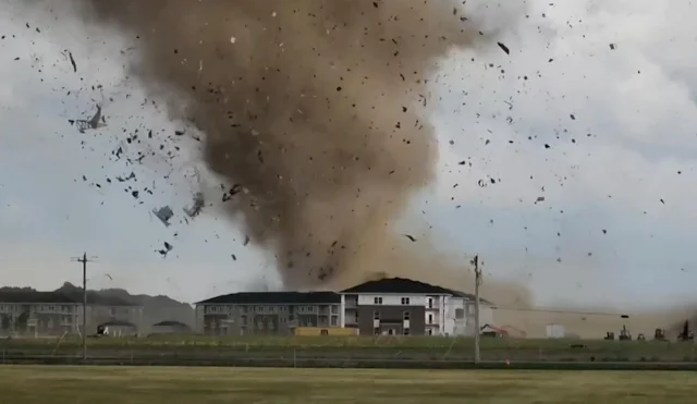 TORNADOS