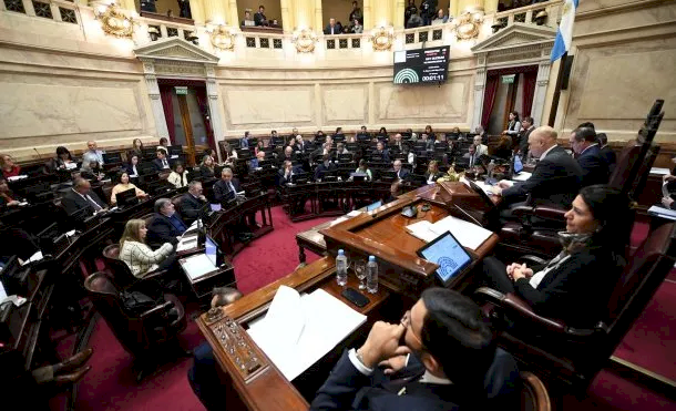 SENADOESCANDALO
